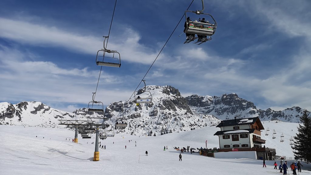 Piani di Bobbio neve Milano