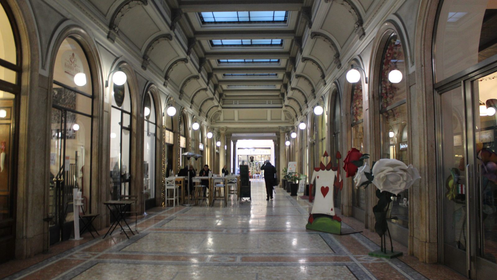 Gallerie e passaggi coperti a Milano