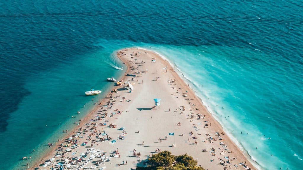 Pula e il mare della Croazia