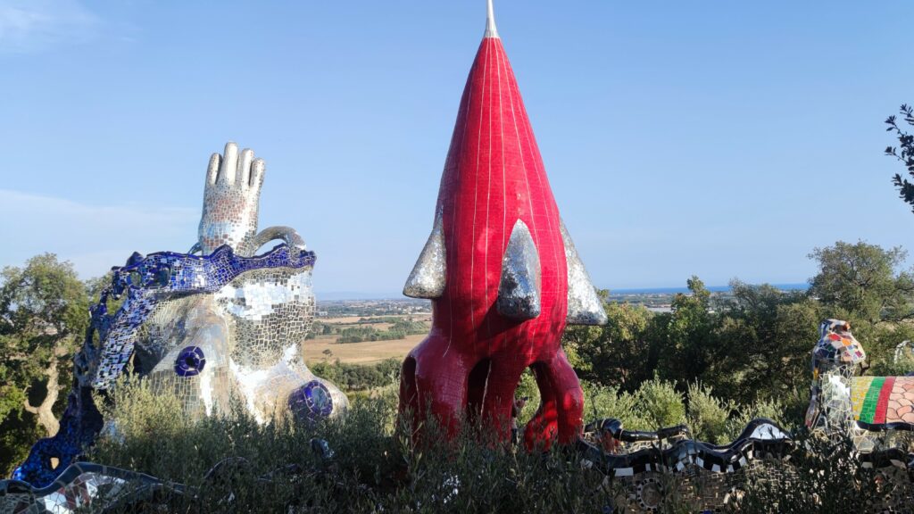 Informazioni pratiche per visitare il Giardino dei Tarocchi e dintorni