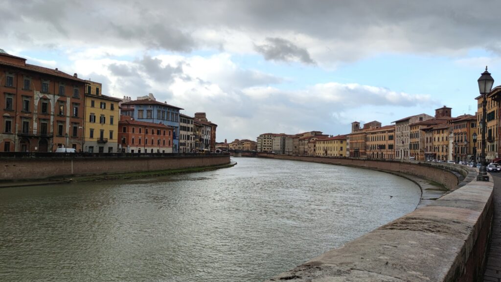 Visitare Pisa a partire dalla colazione